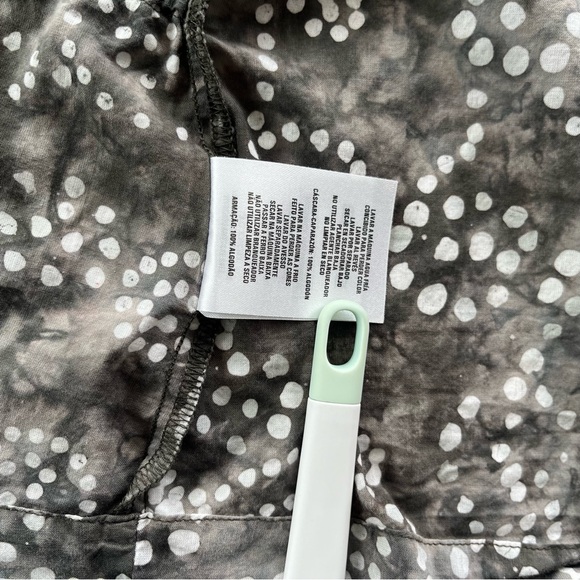 Columbia Patterned Button-down Shirt - Small - Picture 10 of 16